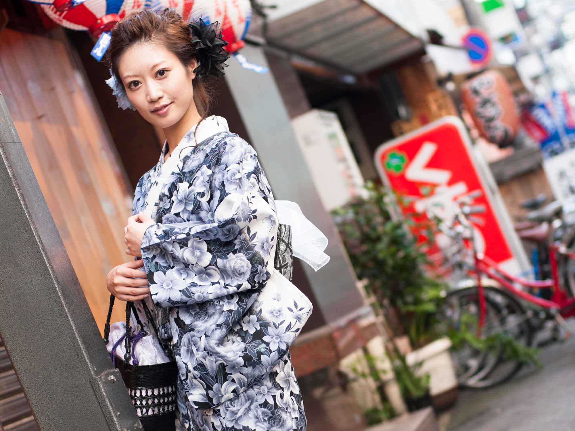 Yukata experience in summer in Japan.